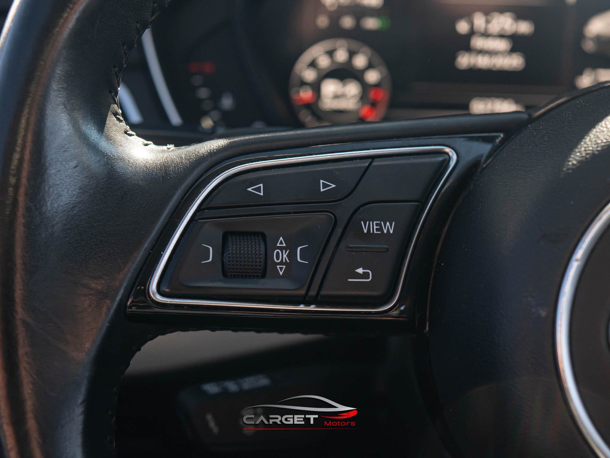 Vehicle image 19 of 47