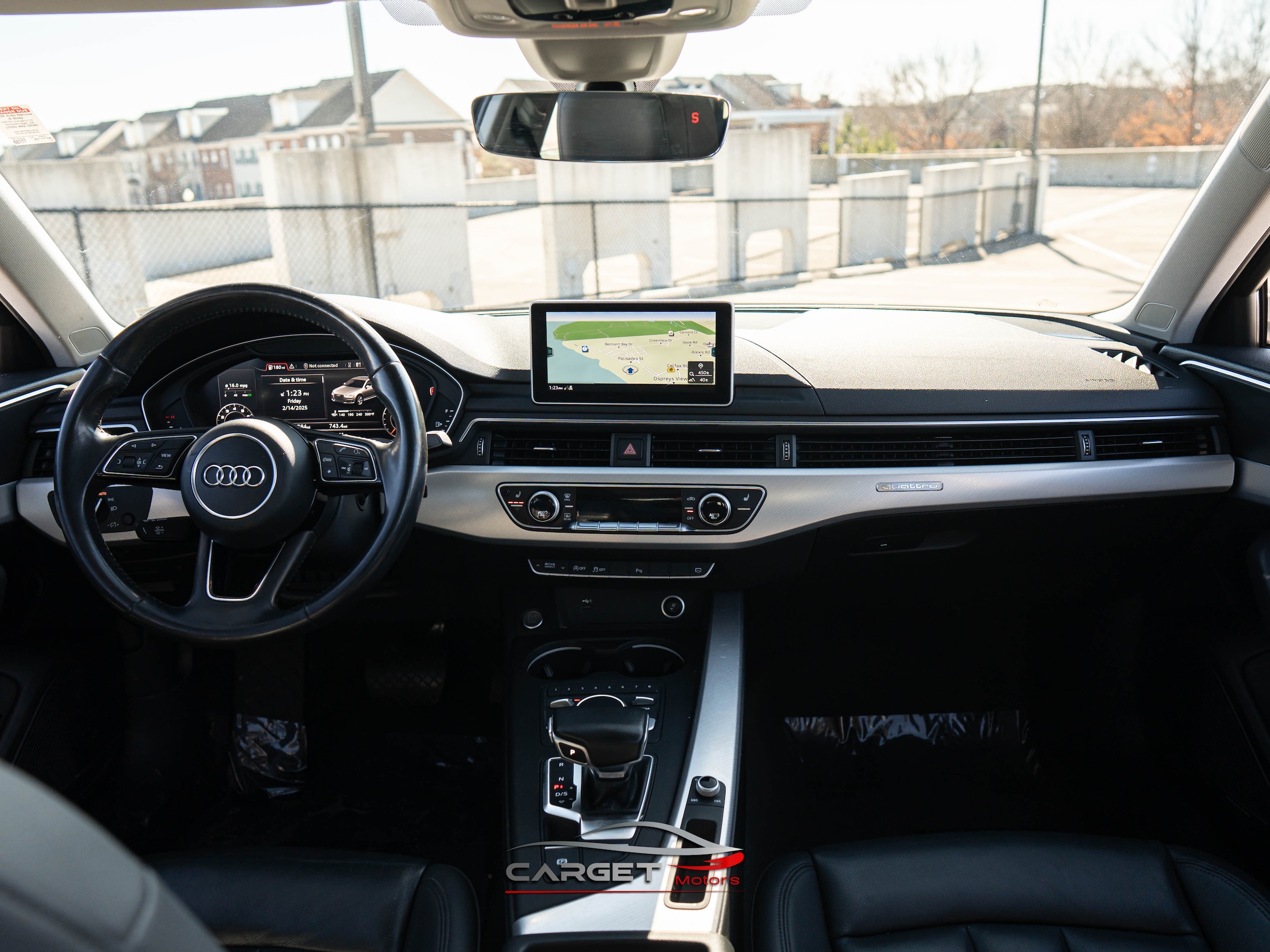 Vehicle image 9 of 47