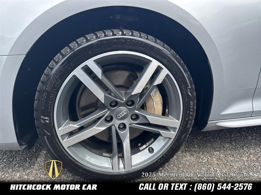 Vehicle image 19 of 39