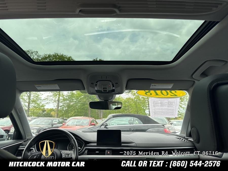Vehicle image 32 of 39