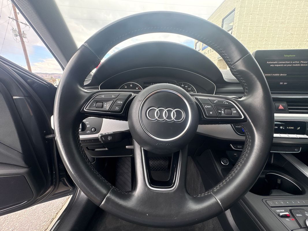 Vehicle image 13 of 18