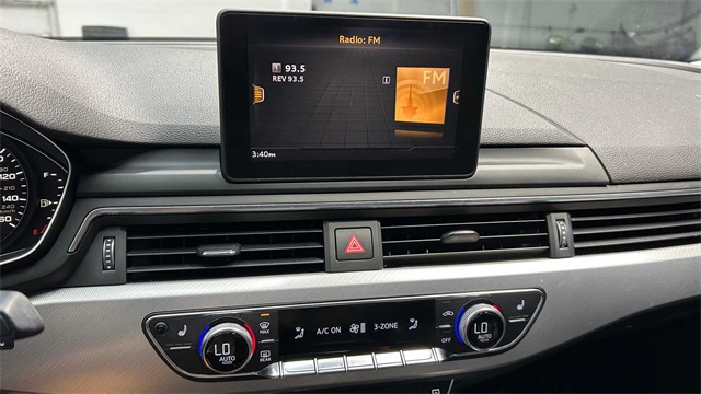 2018 Audi A4 Premium Image 15 of 30