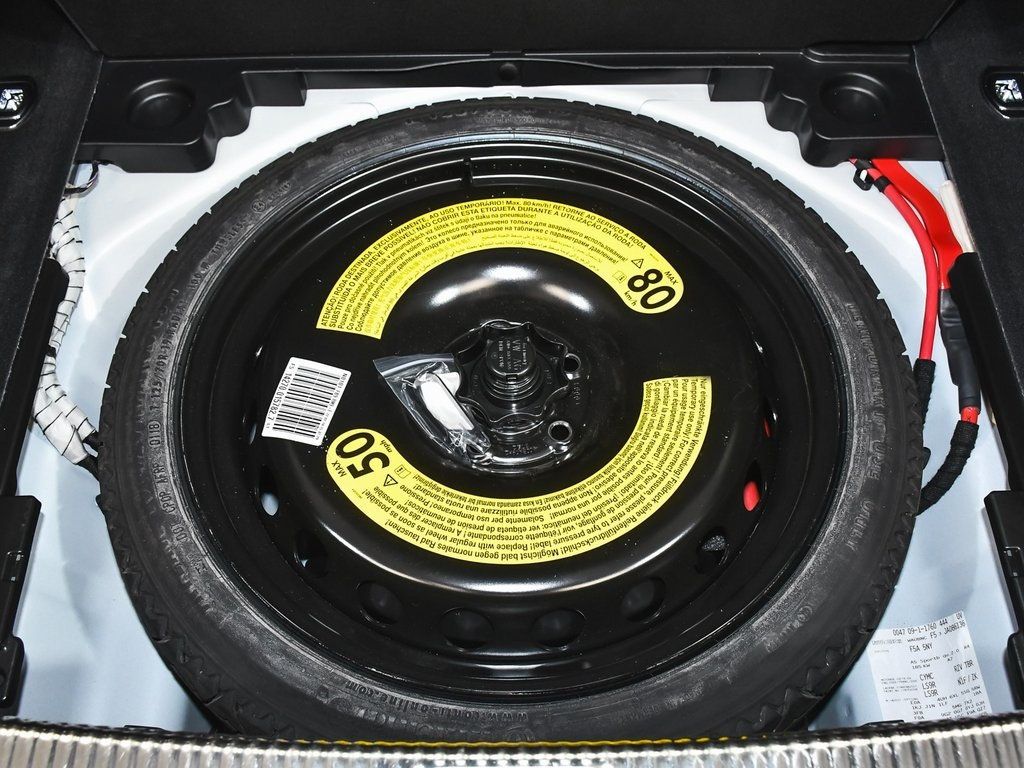 Vehicle image 60 of 78