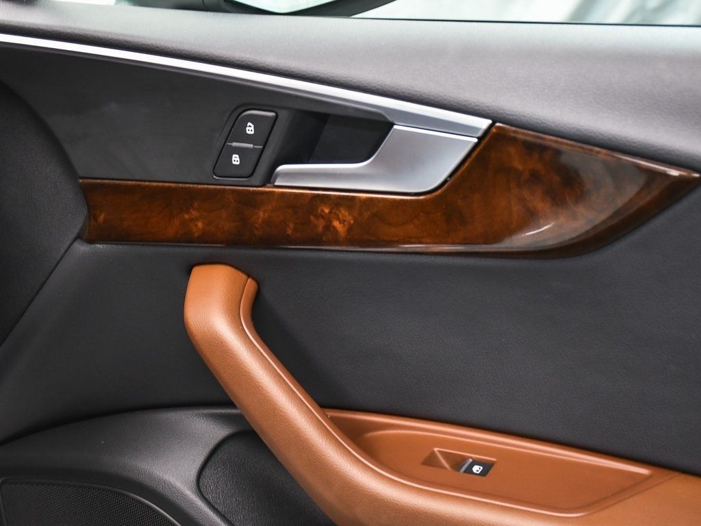 Vehicle image 17 of 78