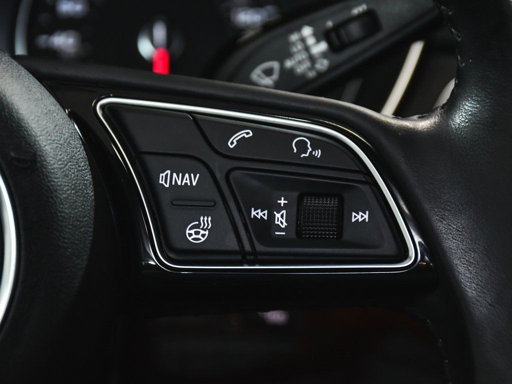 Vehicle image 34 of 78