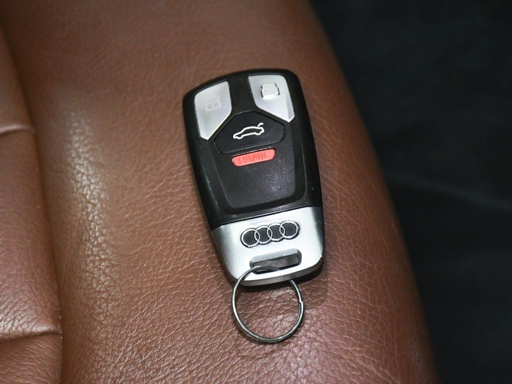 Vehicle image 57 of 78