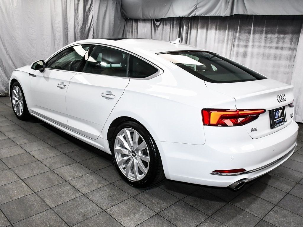 Vehicle image 6 of 78