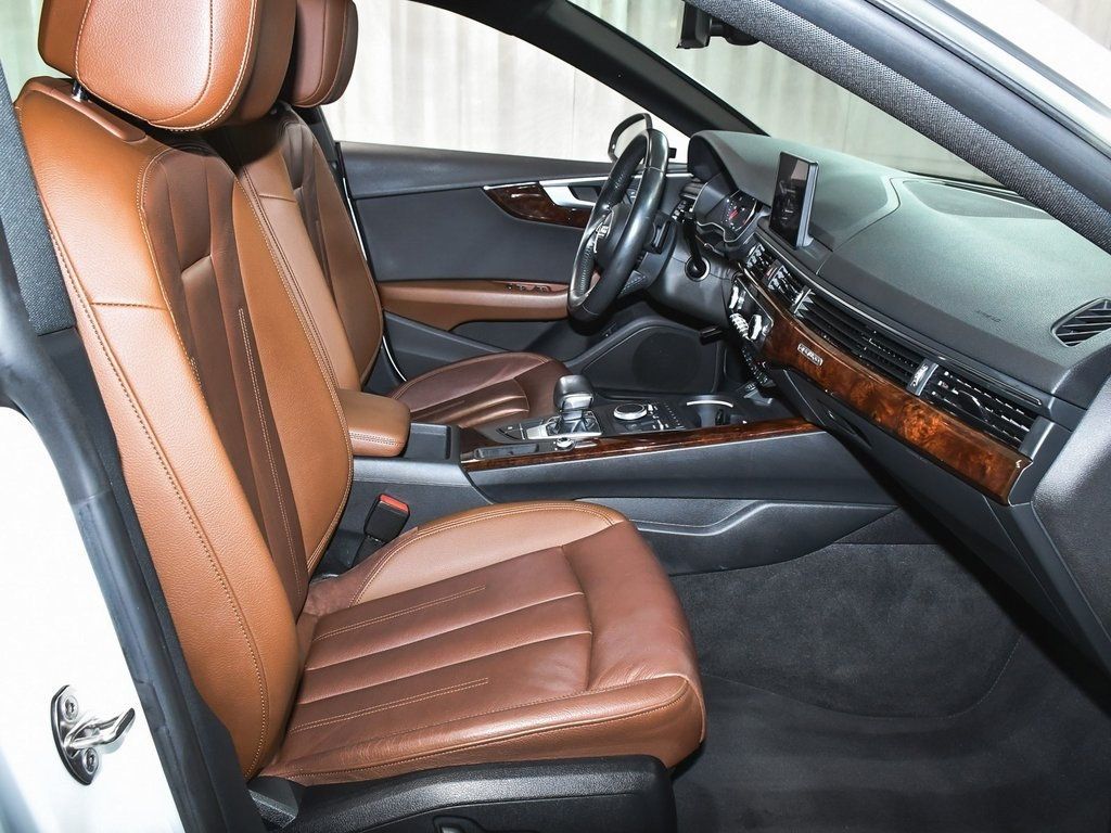 Vehicle image 50 of 78