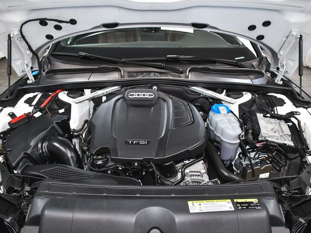 Vehicle image 61 of 78