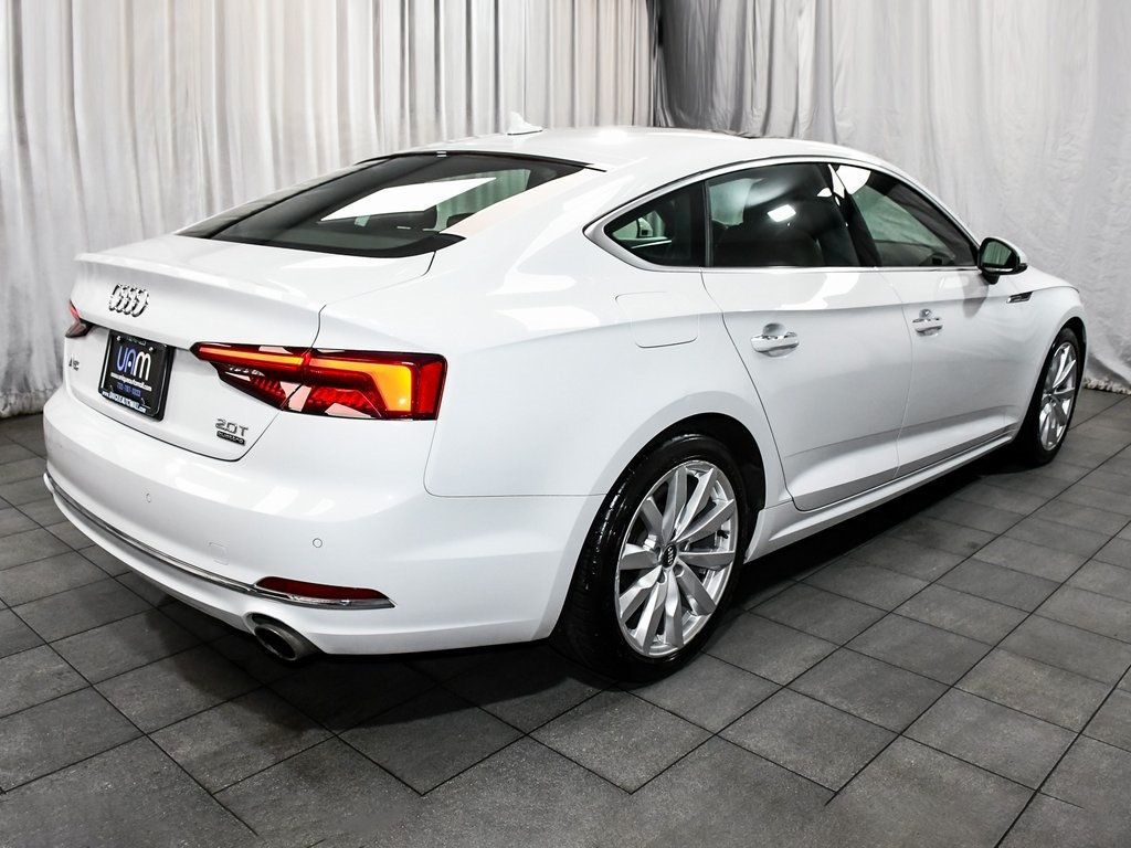 Vehicle image 4 of 78