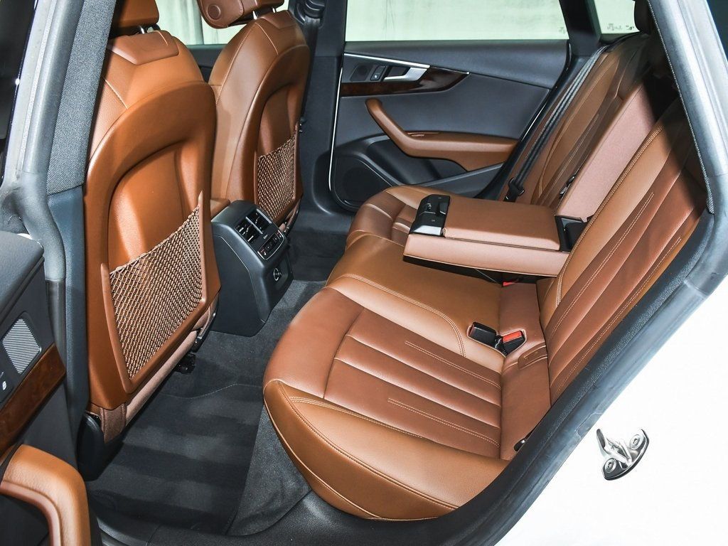 Vehicle image 45 of 78