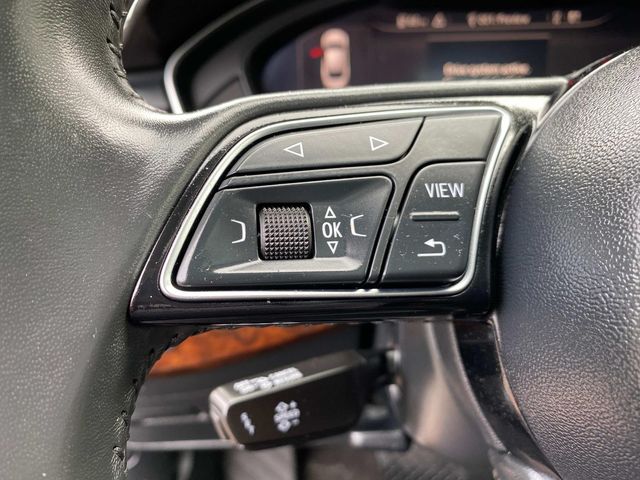 Vehicle image 20 of 43