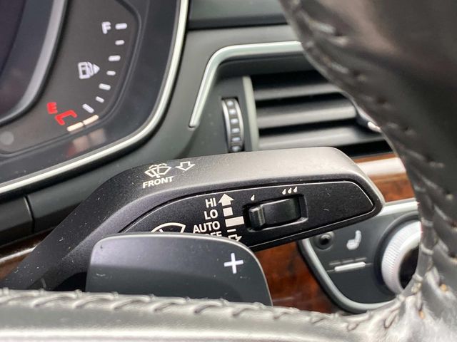 Vehicle image 22 of 43