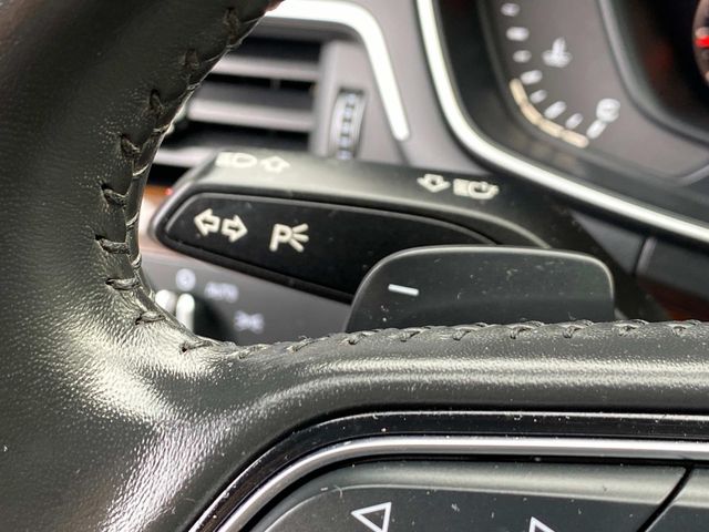 Vehicle image 21 of 43