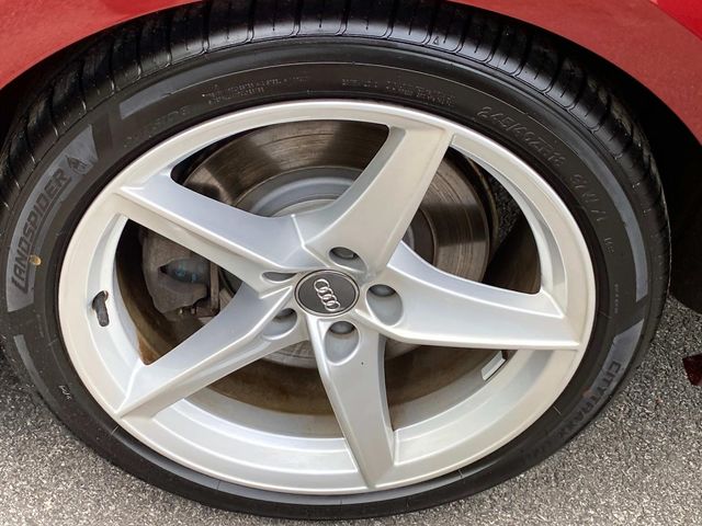 Vehicle image 29 of 43