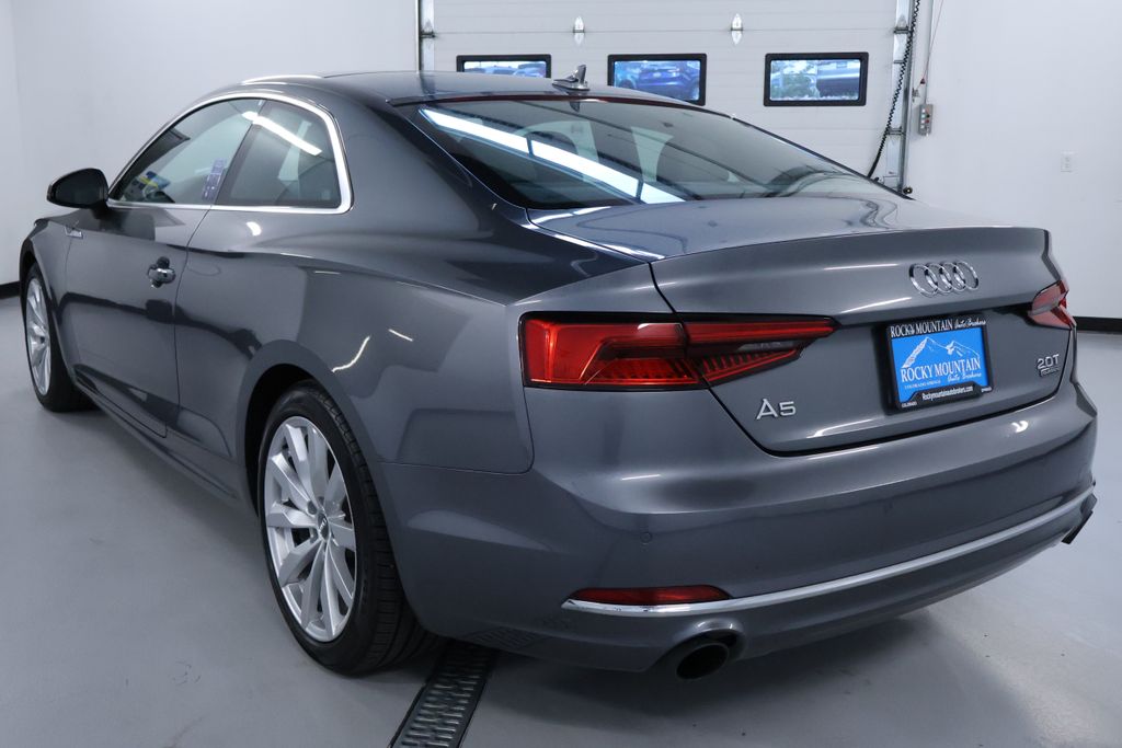 Vehicle image 7 of 41