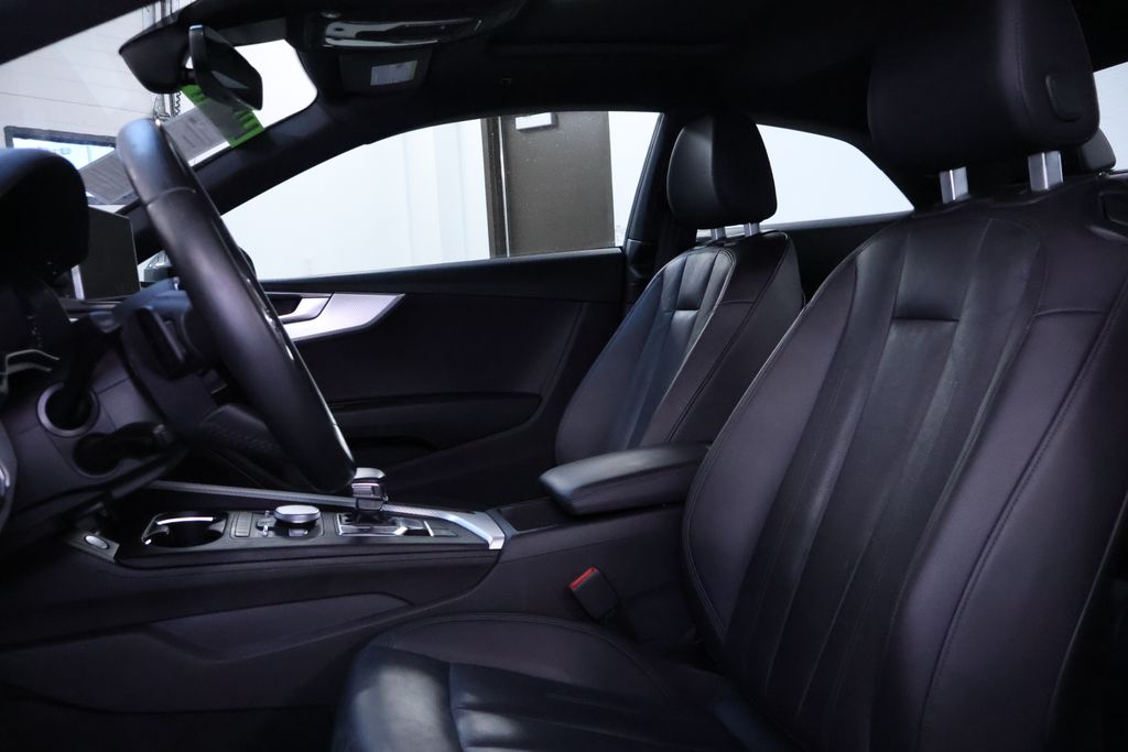 Vehicle image 12 of 41