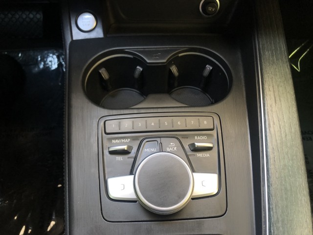 Vehicle image 38 of 57