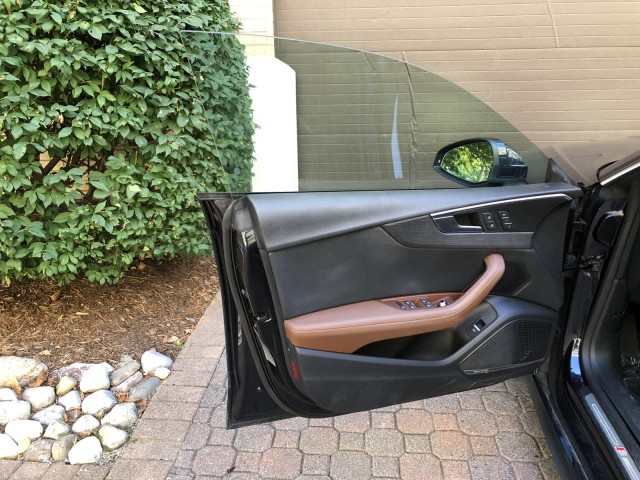 Vehicle image 15 of 57
