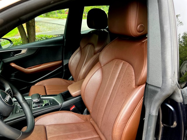 Vehicle image 22 of 57