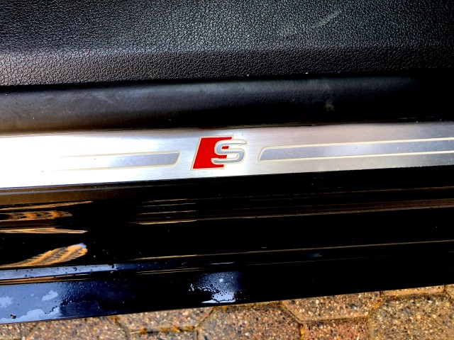 Vehicle image 17 of 57