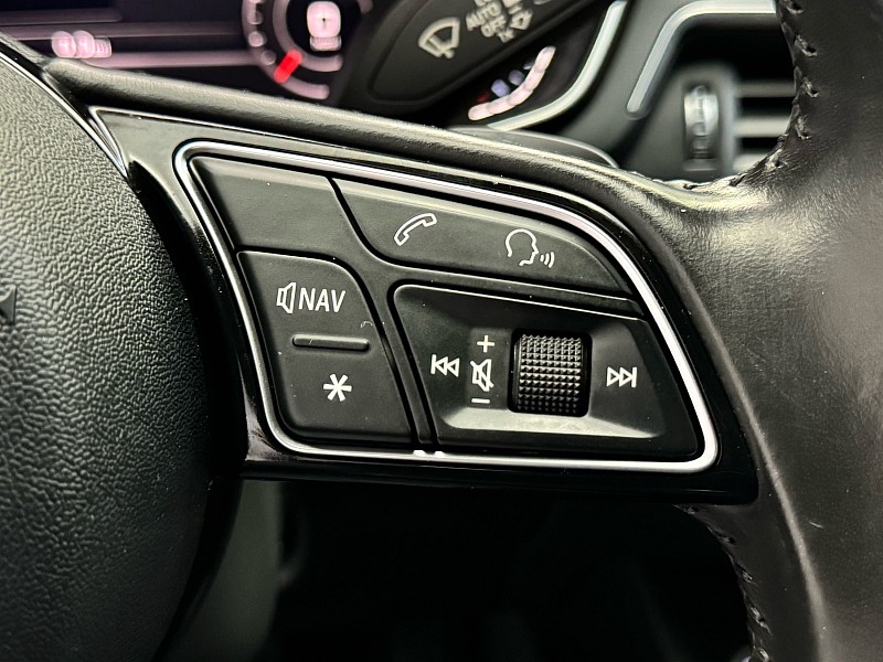 Vehicle image 43 of 44