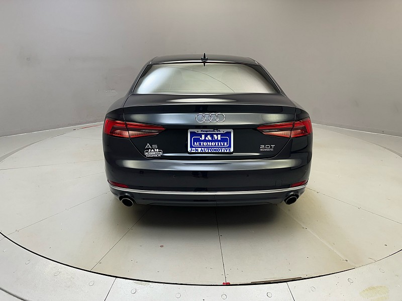 Vehicle image 7 of 44