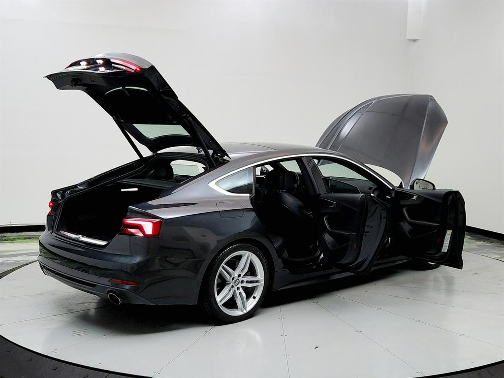 Vehicle image 15 of 46