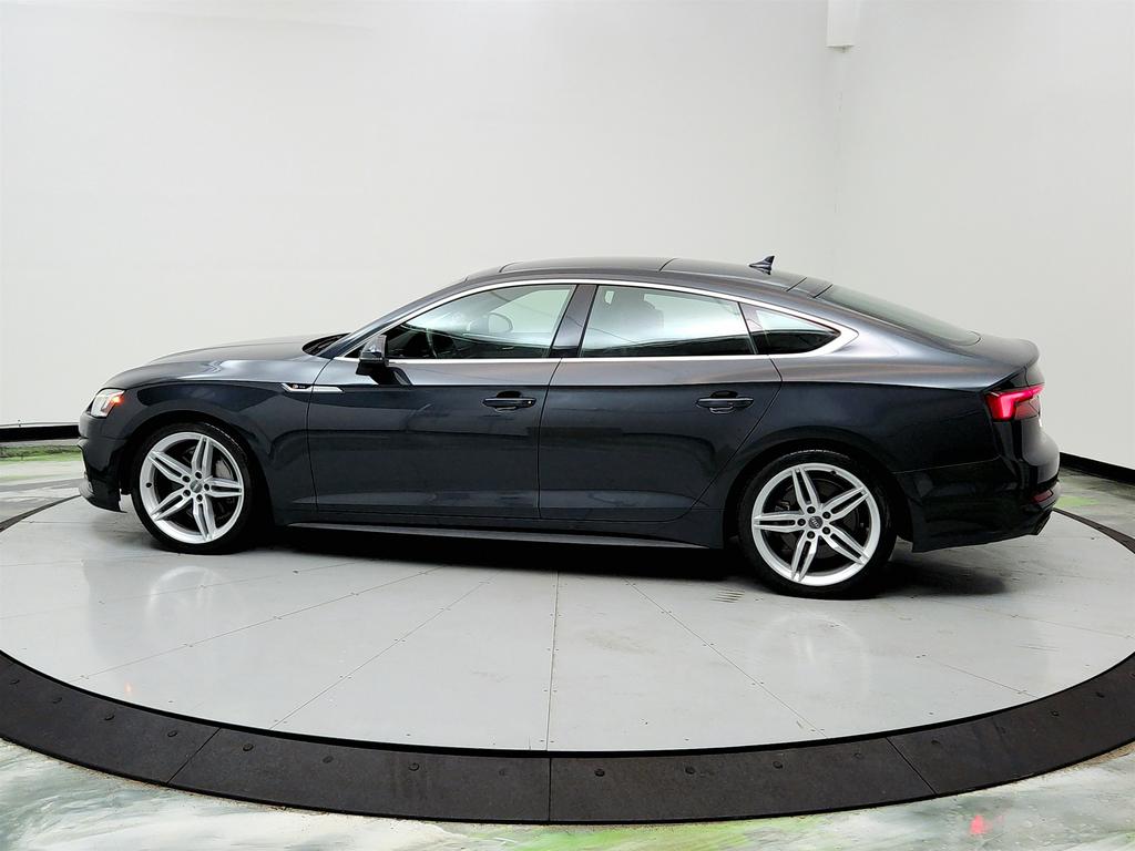 Vehicle image 20 of 46