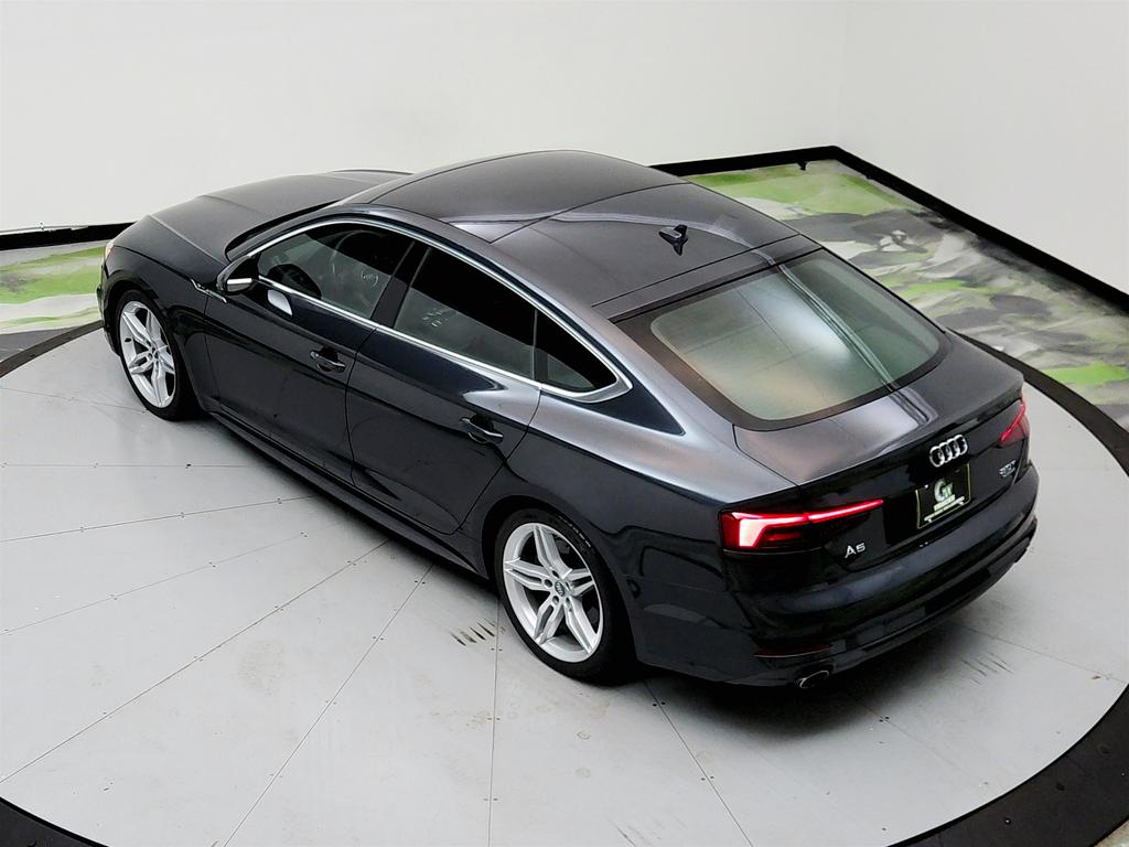 Vehicle image 11 of 46
