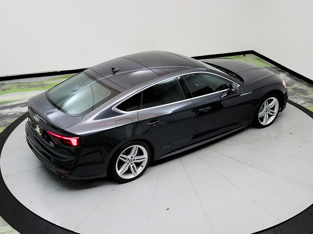 Vehicle image 14 of 46