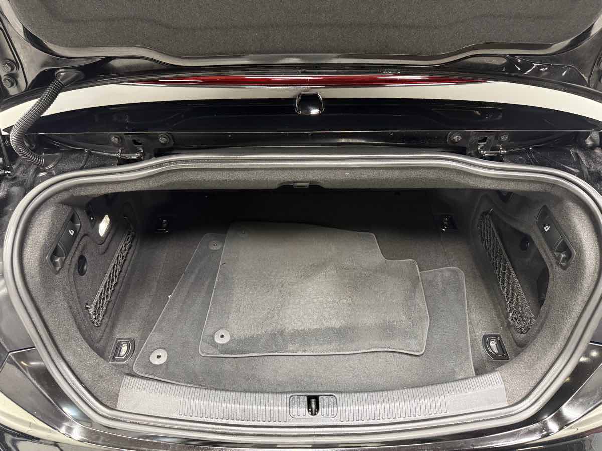 Vehicle image 17 of 38