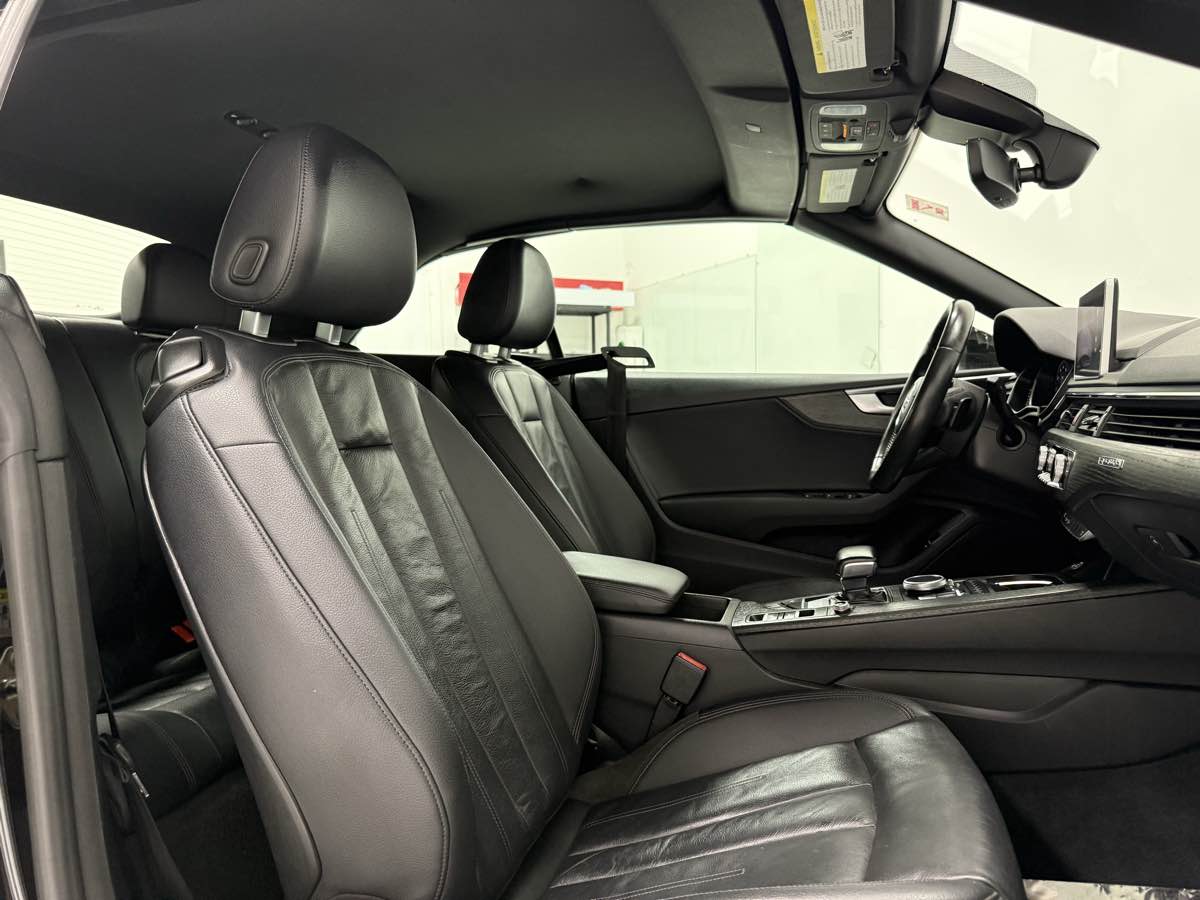 Vehicle image 15 of 38