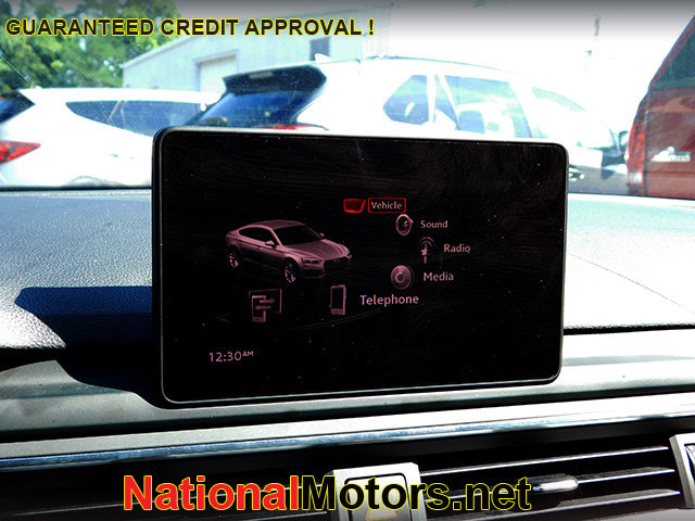 Vehicle image 11 of 19