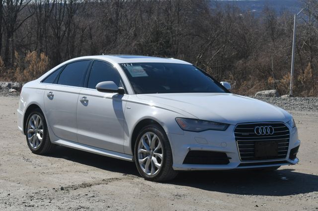 Vehicle image 4 of 31