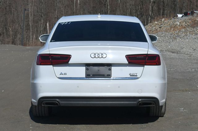 Vehicle image 7 of 31