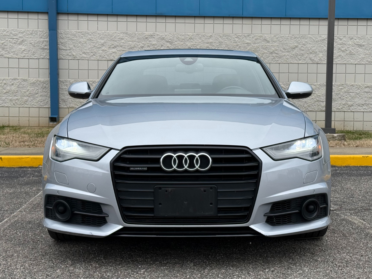 2018 Audi A6 Premium Plus Image 2 of 29