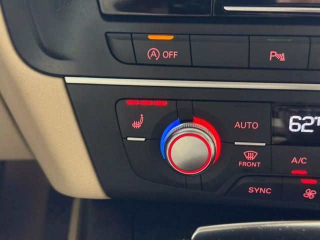 Vehicle image 43 of 52