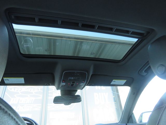 Vehicle image 16 of 37