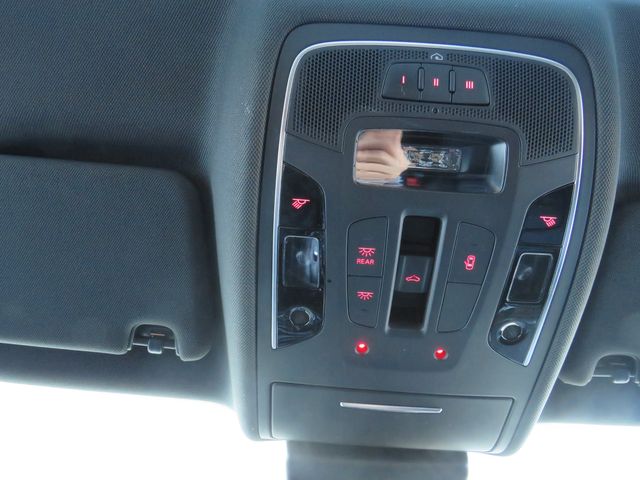 Vehicle image 17 of 37