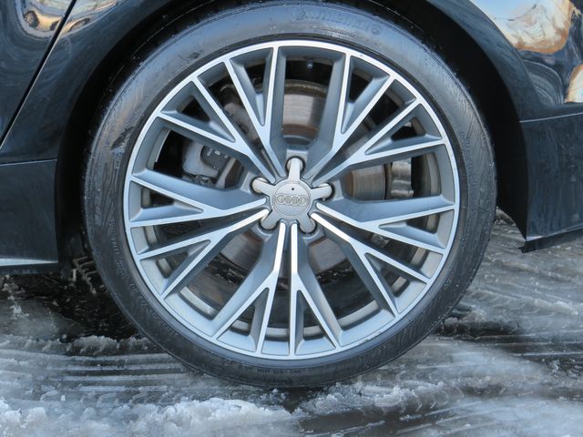 Vehicle image 8 of 37