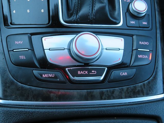 Vehicle image 35 of 37