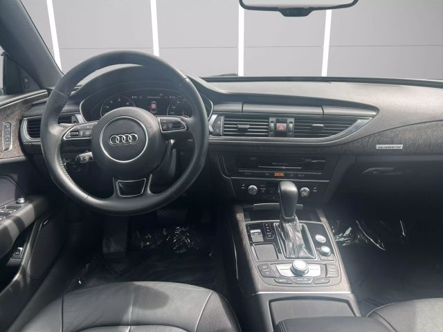 Vehicle image 15 of 29