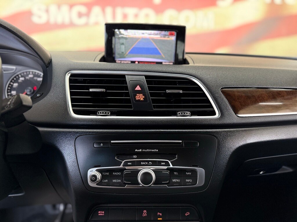 Vehicle image 26 of 57