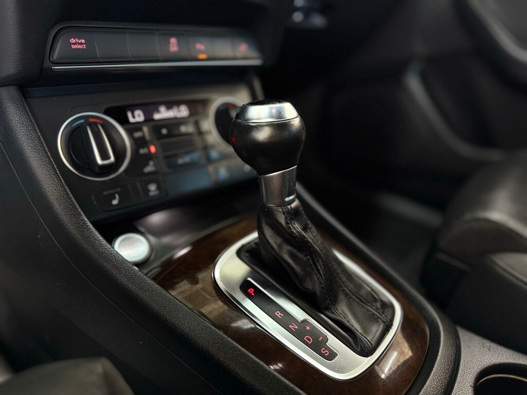 Vehicle image 30 of 57