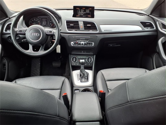 Vehicle image 12 of 21