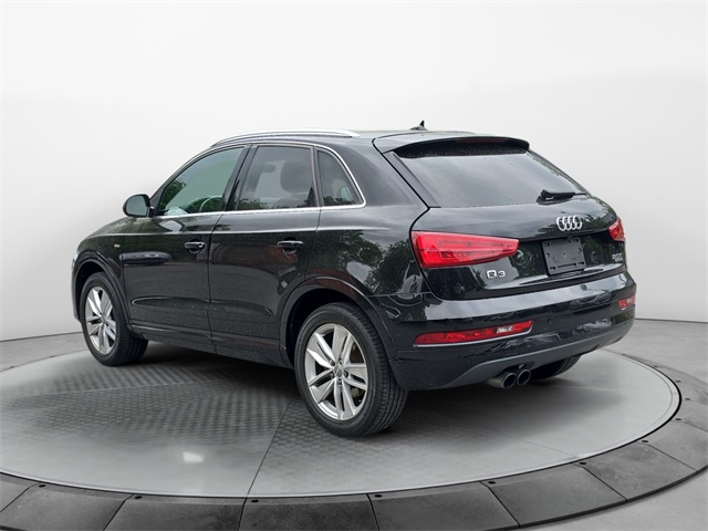 Vehicle image 7 of 10