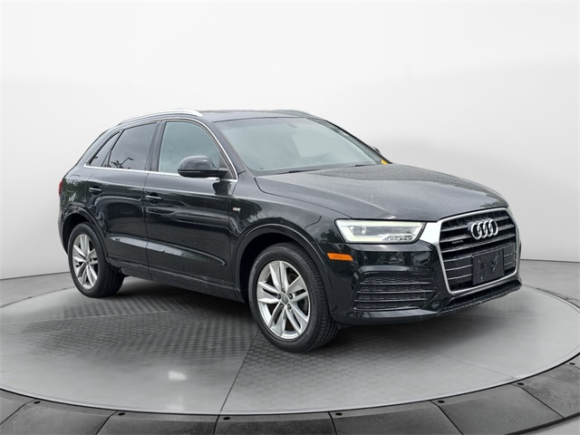 Vehicle image 3 of 10
