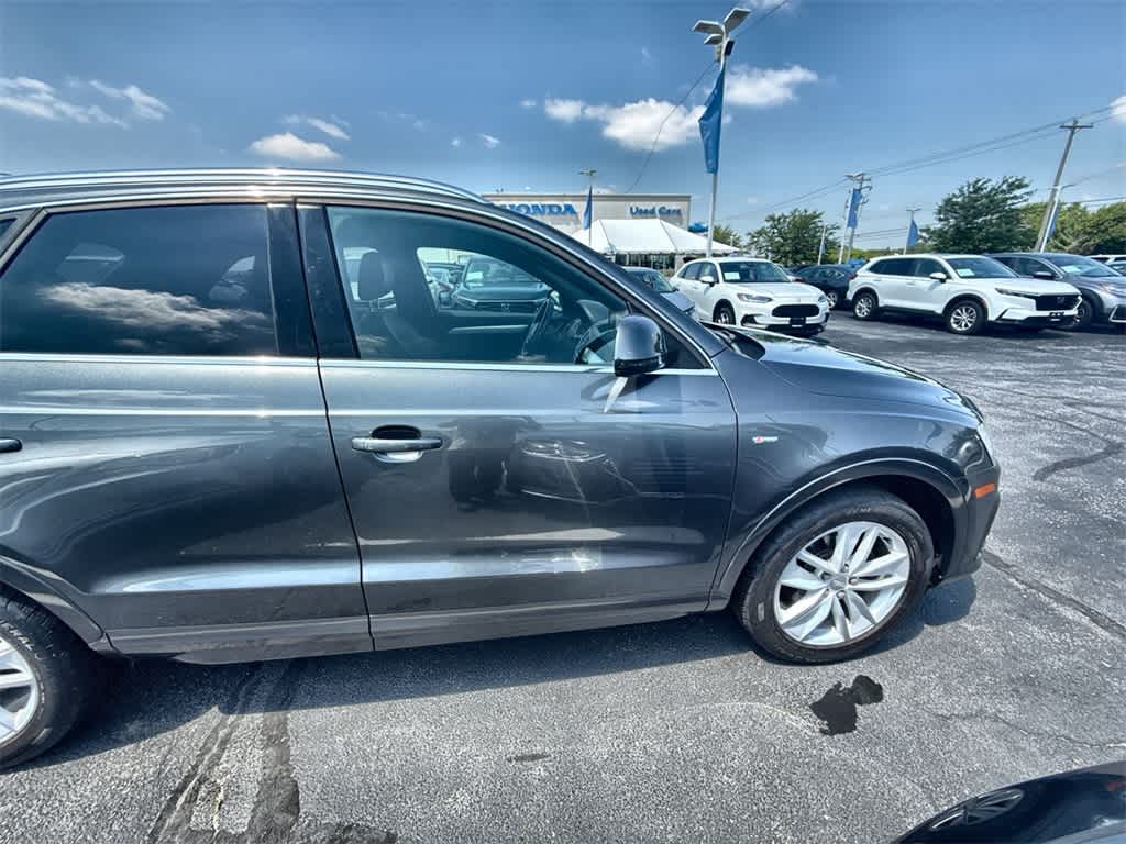 Vehicle image 7 of 36