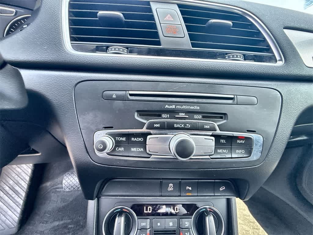 Vehicle image 24 of 36